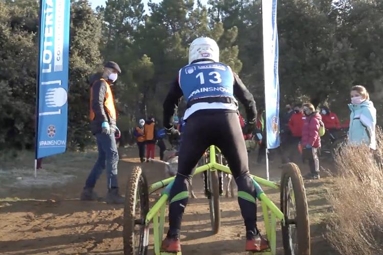 Apertura de la Copa España Mushing Sprint Tierra Loterías en la apasionante prueba de La Pobla de Cèrvoles