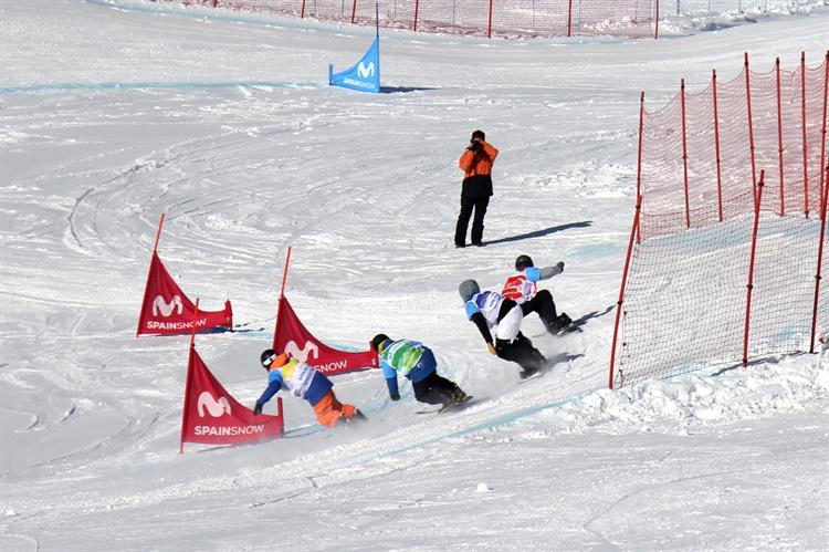 Campeonatos de España Movistar de snowboardcross (SBX) y skicross (SX) en Sierra Nevada con la participación de Alvaro Romero