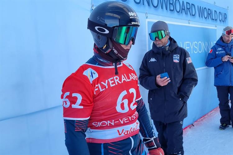 Mundiales Junior para los deportistas españoles en las disciplinas de snowboardcross (SBX) y Moguls