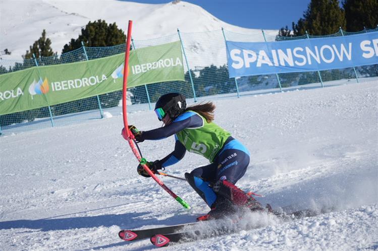 Garitano, Barata, Medina y Rius ganadores del Trofeo FIS Blanca Fernández Ochoa en Baqueira Beret