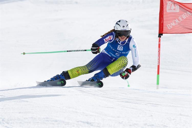 June Garitano destaca con la 9ª plaza en el gigante de la OPA Cup de Baqueira