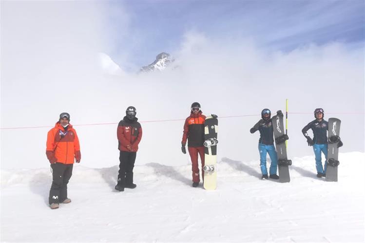 Casa España Spainsnow en Saas Fee (Suiza) permite a los deportistas RFEDI volver a los entrenamientos en nieve