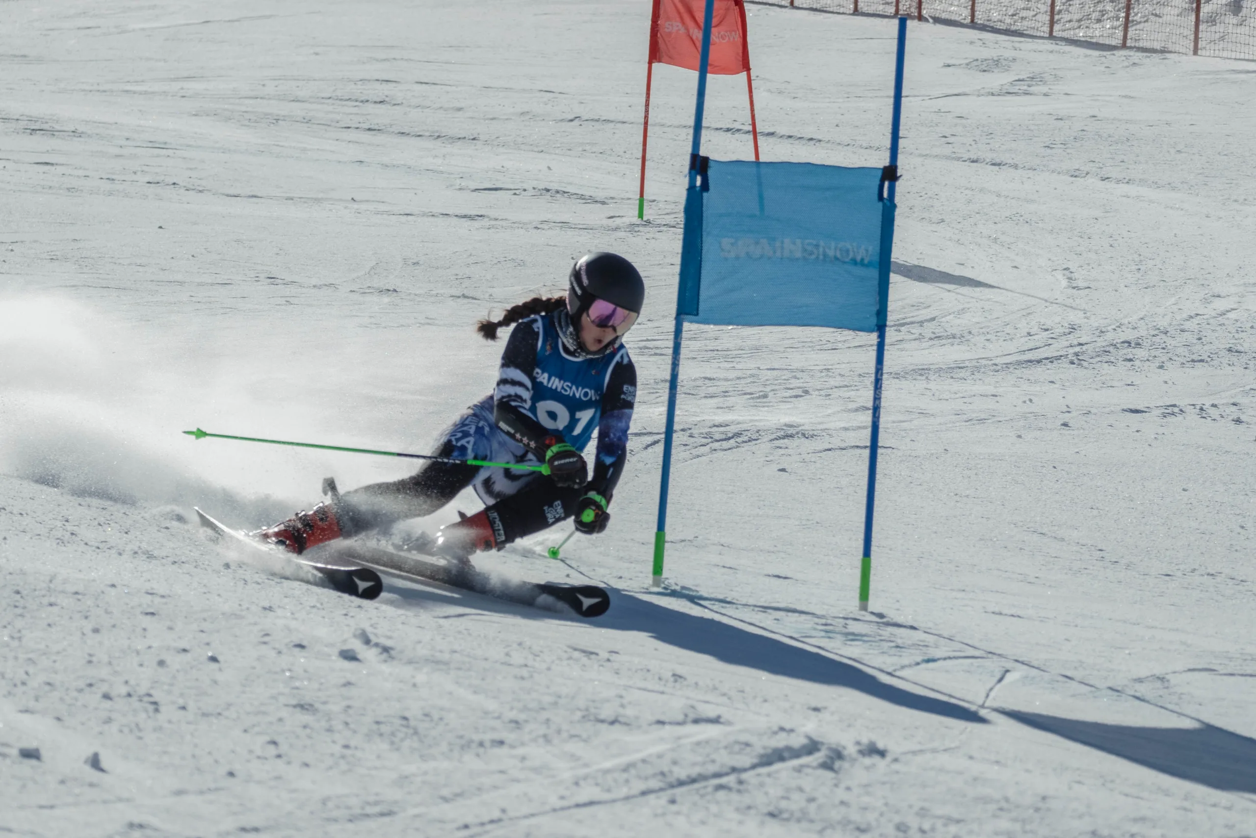 Noa Armengol, Joaquín Camacho, Laia Figuls y Daniel Borchers, líderes después de la 3ª Fase de la Copa España U14/U16 de alpino en Sierra Nevada