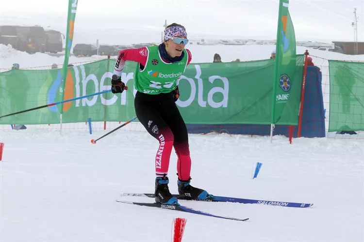 Irati Cuadrado y Adrian Lanau reinan en un espectacular Campeonato de España de Sprint by Iberdrola en Baqueira Beret