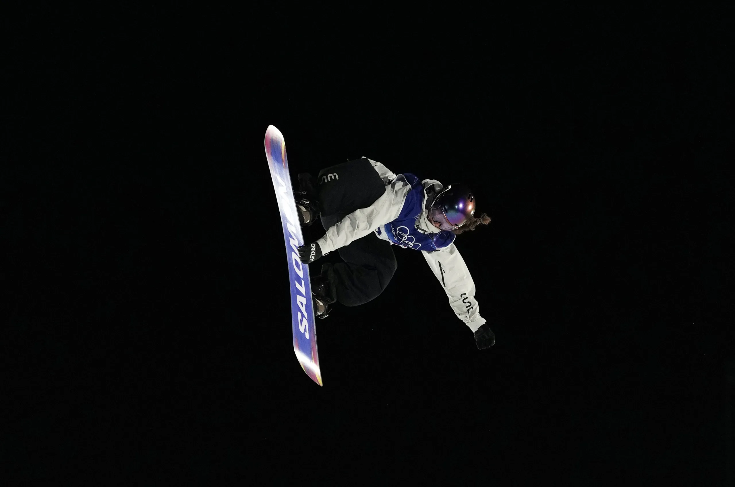 Nora Cornell finaliza en 26º lugar en el Big Air de los Juegos Olímpicos de Invierno de Milano-Cortina